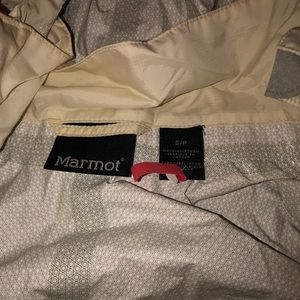Marmot Jackets & Coats - Marmot Rain Jacket Marmot Jackets & Coats - Marmot Rain Jacket